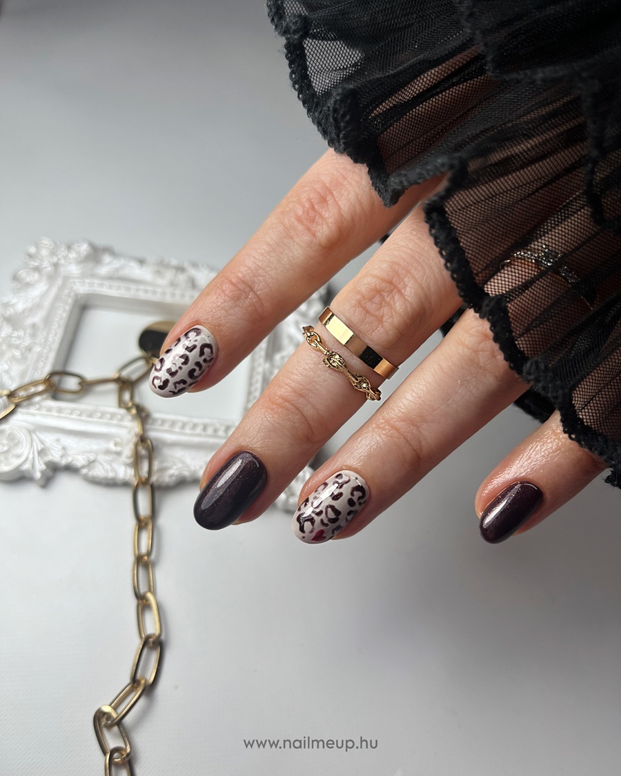 01063813-9C6A-42BF-A83A-A0BD464749EC